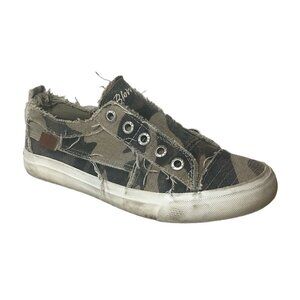 BLOWFISH Sneaker Women's Size US7-7.5 Green Tan Camo Print Slip On Shoes